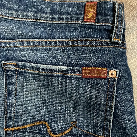 7 for all Mankind Bootcut jeans. Size 31 women’s Faded denim darker down legs. - Picture 6 of 14